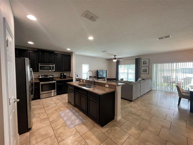 9886 LENOX STREET, Clermont, FL 34711