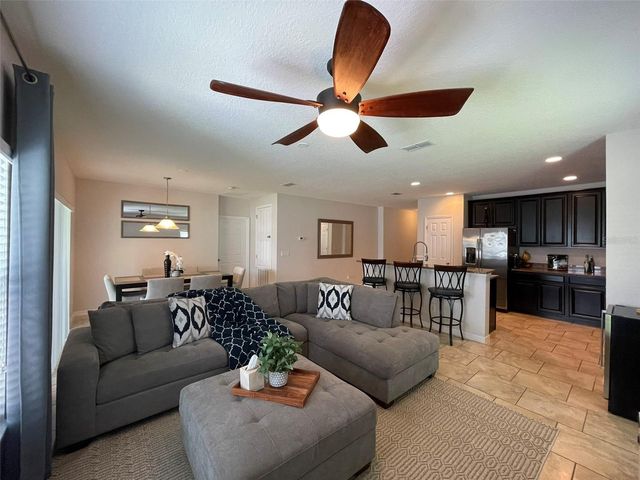 9886 LENOX STREET, Clermont, FL 34711