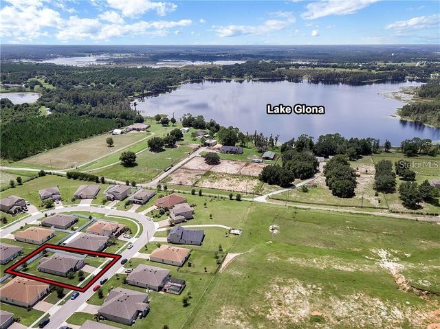 9886 LENOX STREET, Clermont, FL 34711