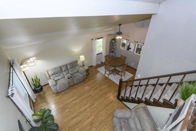 1200 Western TRAIL, Mukwonago, WI 53149