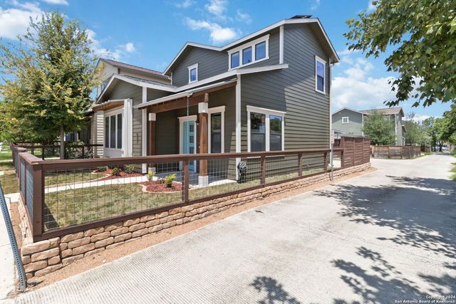 631 BURLESON, San Antonio, TX 78202