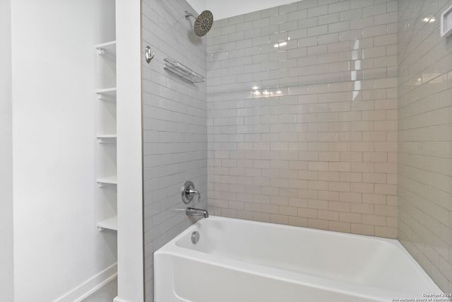 631 BURLESON, San Antonio, TX 78202