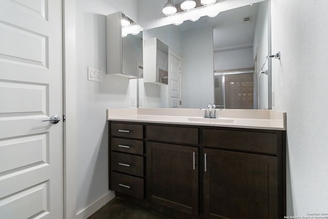 631 BURLESON, San Antonio, TX 78202