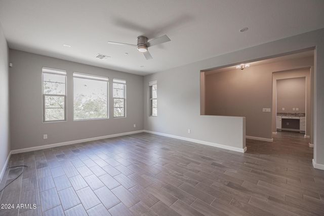 10046 E Bell Road, Scottsdale, AZ 85260