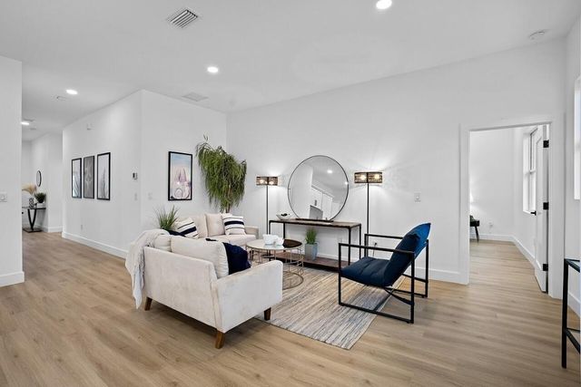 7876 96th Avenue, Vero Beach, FL 32967