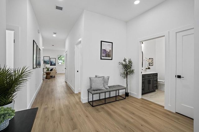 7876 96th Avenue, Vero Beach, FL 32967