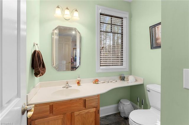 621 Crystal Bay Drive, Denton, NC 27239