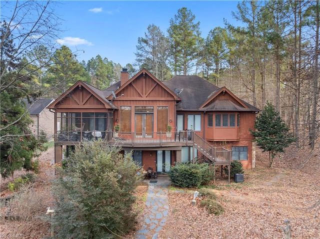 621 Crystal Bay Drive, Denton, NC 27239