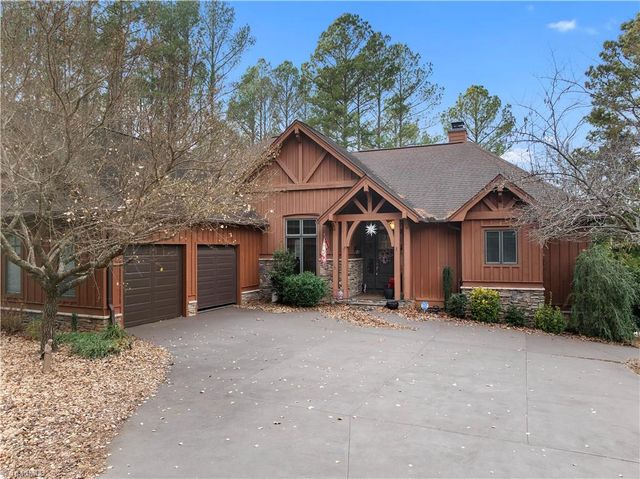 621 Crystal Bay Drive, Denton, NC 27239