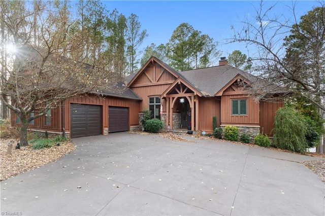 621 Crystal Bay Drive, Denton, NC 27239