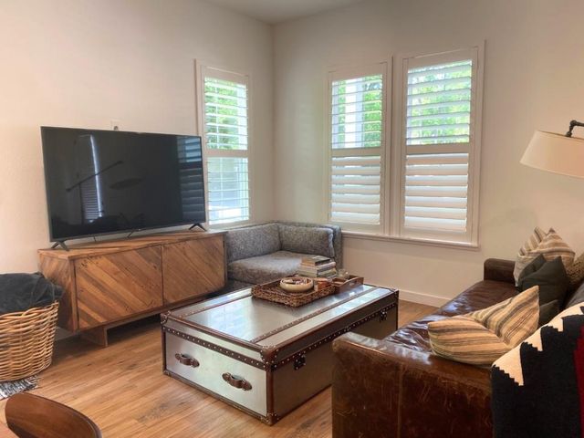 3809 Valley View RD 12, Austin, TX 78704