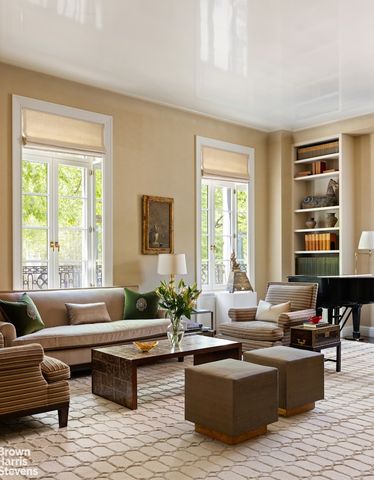 2 E 70TH Street MAISONETTE, New York City, NY 10021