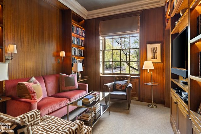 2 E 70TH Street MAISONETTE, New York City, NY 10021