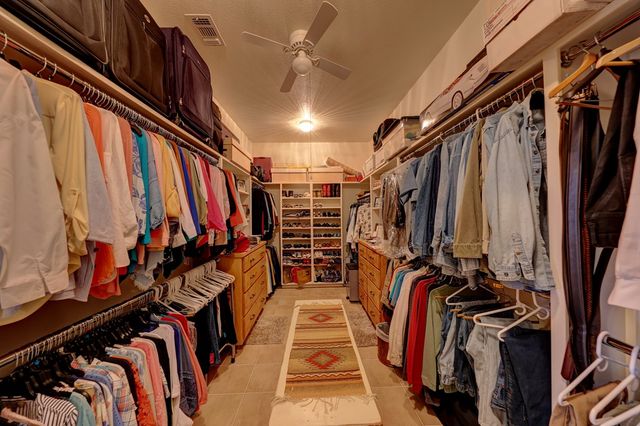7680 NW White Oak Rd, Kerrville, TX 78028