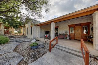 7680 NW White Oak Rd, Kerrville, TX 78028