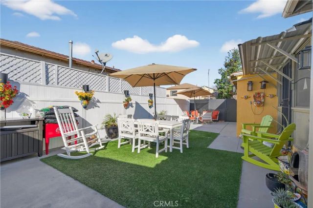 807 S Verdugo Rd, Glendale, CA 91205