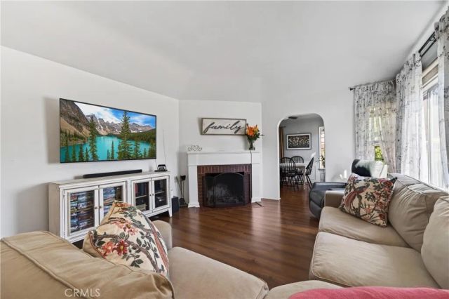 807 S Verdugo Rd, Glendale, CA 91205