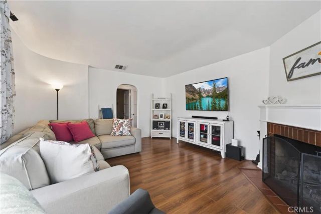 807 S Verdugo Rd, Glendale, CA 91205