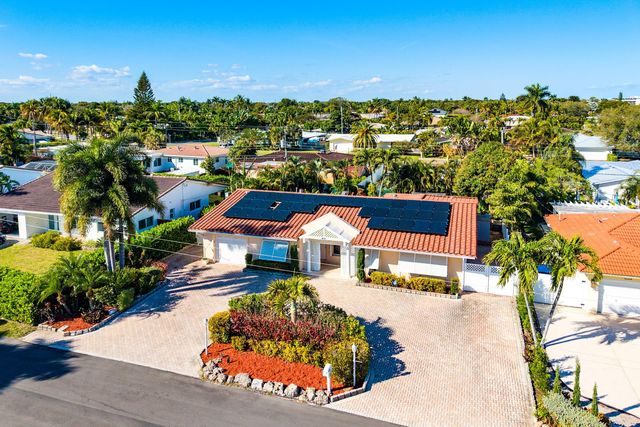 451 NE 25th Terrace, Boca Raton, FL 33431