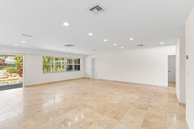 451 NE 25th Terrace, Boca Raton, FL 33431