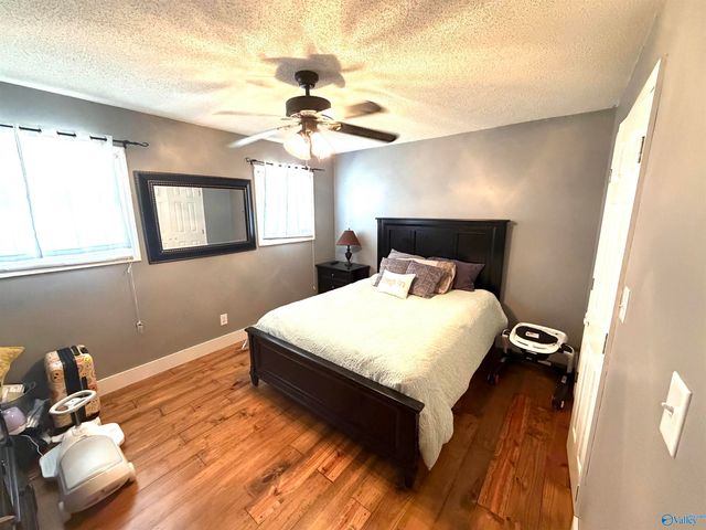 1574 North Carlisle Street, Albertville, AL 35951