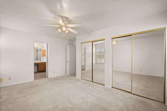 2504 TWIN BUTTES Drive NE, Rio Rancho, NM 87144