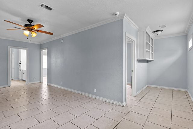1306 Woodlawn Dr, Odessa, TX 79761