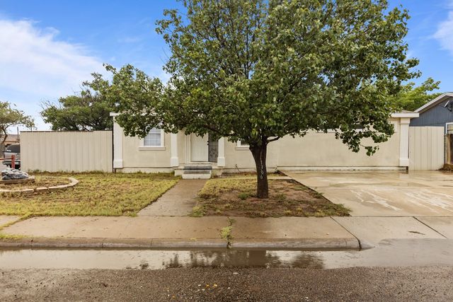 1306 Woodlawn Dr, Odessa, TX 79761