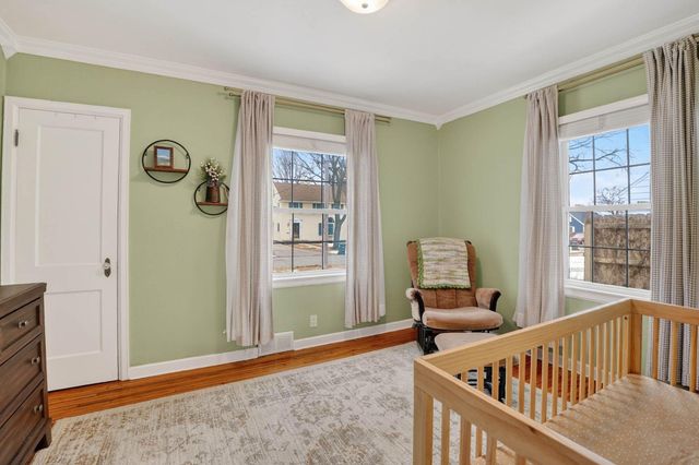 150 Hawthorne Avenue, Waterloo, IA 50702