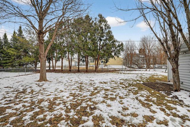 150 Hawthorne Avenue, Waterloo, IA 50702