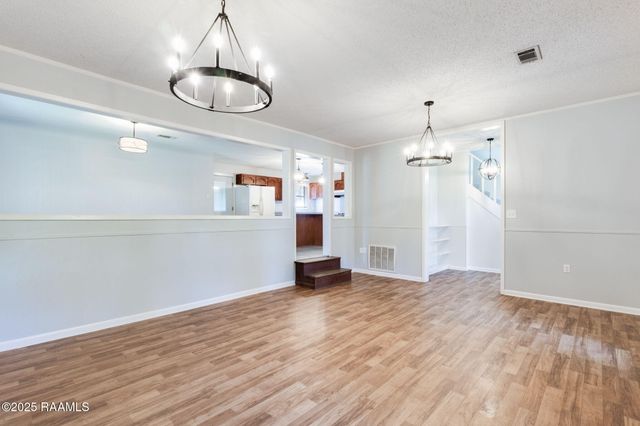 506 Fort Hamilton Drive, Opelousas, LA 70570