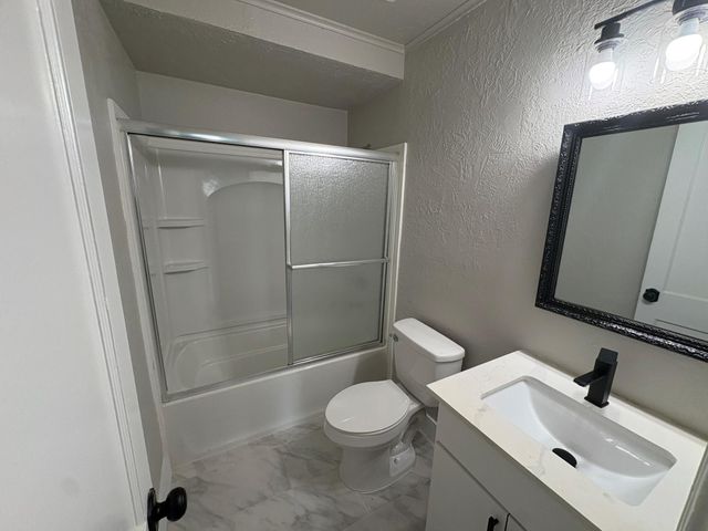 6716 Saint Augustine, Houston, TX 77021