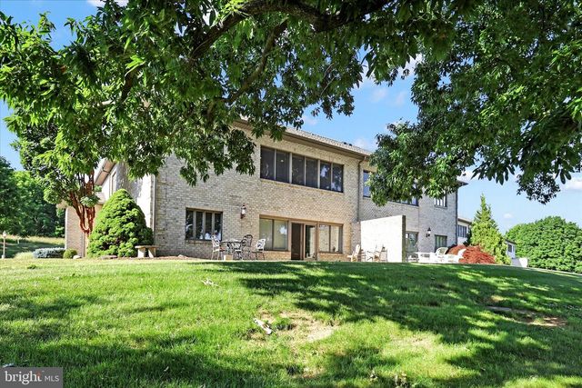 6357 NINTH VW, Fayetteville, PA 17222