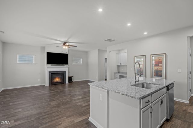 320 Sage Oak Lane, Holly Springs, NC 27540