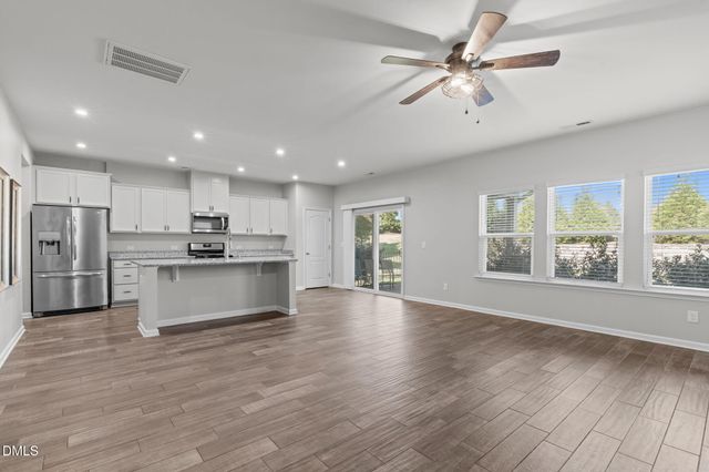 320 Sage Oak Lane, Holly Springs, NC 27540