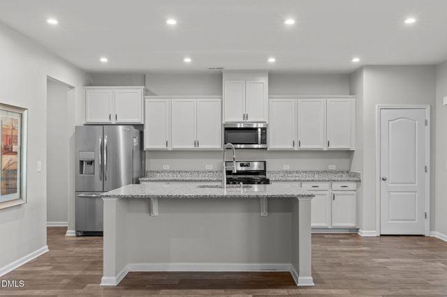 320 Sage Oak Lane, Holly Springs, NC 27540