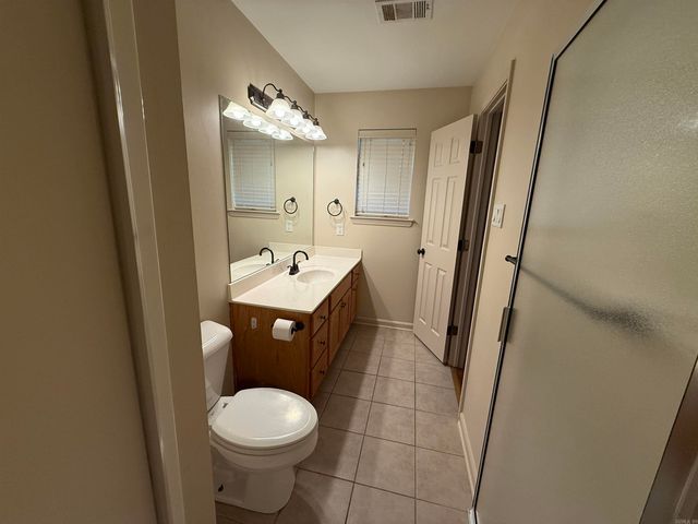 5600 PARKER Street, North Little Rock, AR 72118