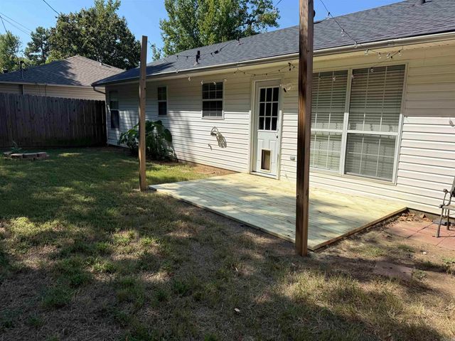 5600 PARKER Street, North Little Rock, AR 72118
