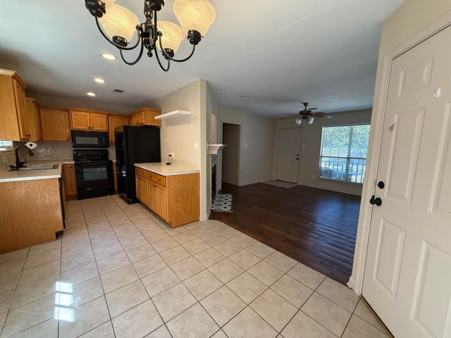 5600 PARKER Street, North Little Rock, AR 72118