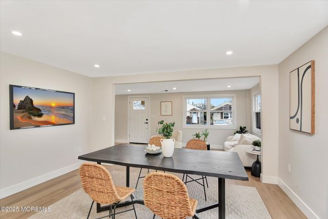 143 Seabreeze Way, Keansburg, NJ 07734