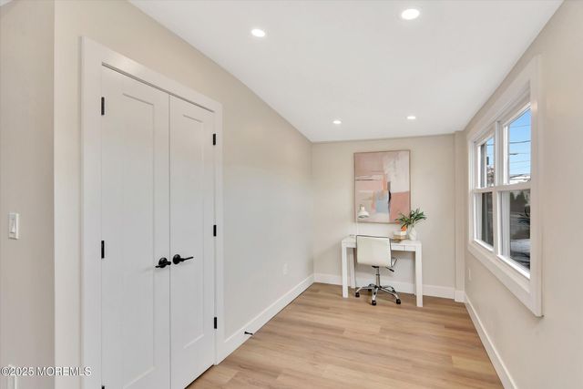 143 Seabreeze Way, Keansburg, NJ 07734