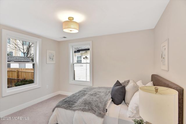 143 Seabreeze Way, Keansburg, NJ 07734