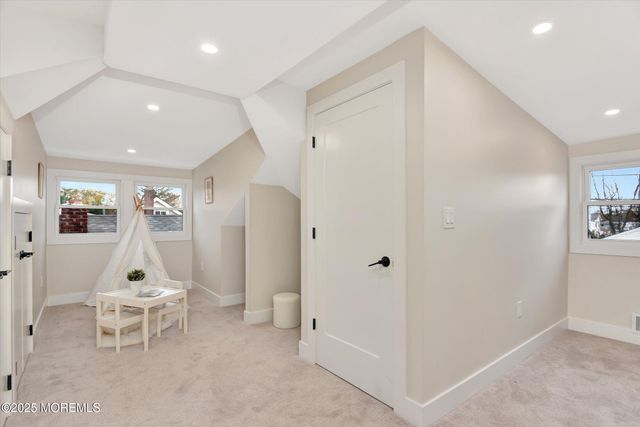 143 Seabreeze Way, Keansburg, NJ 07734