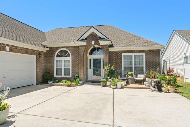 886 Willow Walk NW, Calabash, NC 28467