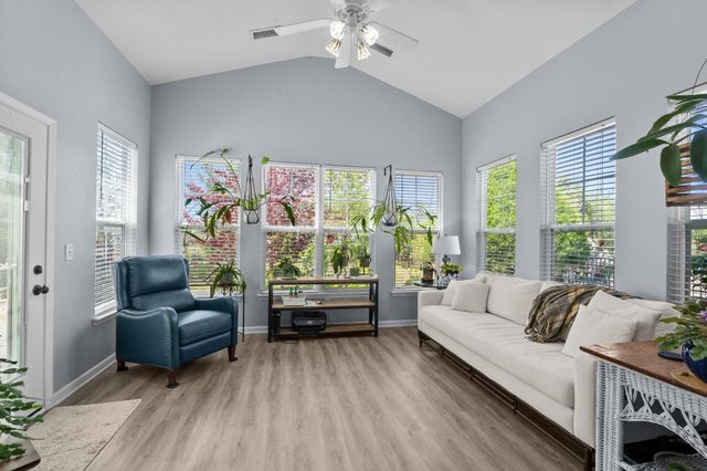 886 Willow Walk NW, Calabash, NC 28467
