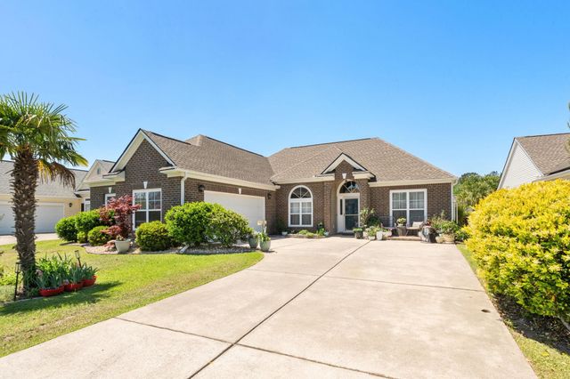 886 Willow Walk NW, Calabash, NC 28467