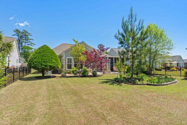 886 Willow Walk NW, Calabash, NC 28467