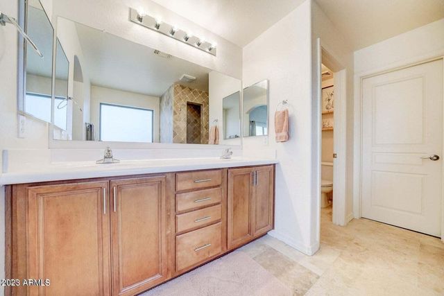 3563 E BLUE RIDGE Way, Gilbert, AZ 85298