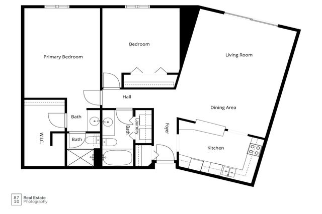 10451 Greenbrier Road 211, Minnetonka, MN 55305