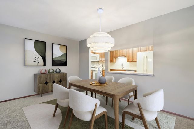 10451 Greenbrier Road 211, Minnetonka, MN 55305